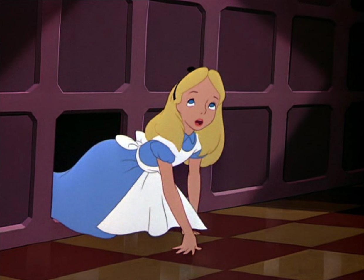 Алиса в чудес слушать по главам. Алиса в стране чудес 1951. Алиса Дисней 1951. Алиса в стране чудес 1951 Алиса.