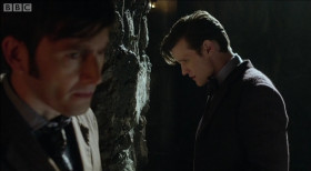 – I don't know who you are... either of you. I haven't got the faintest idea.
– They're you. They're what you become if you destroy Gallifrey. The man who regrets... and the man who forgets. The moment is coming. The Moment is me, you have to decide. 